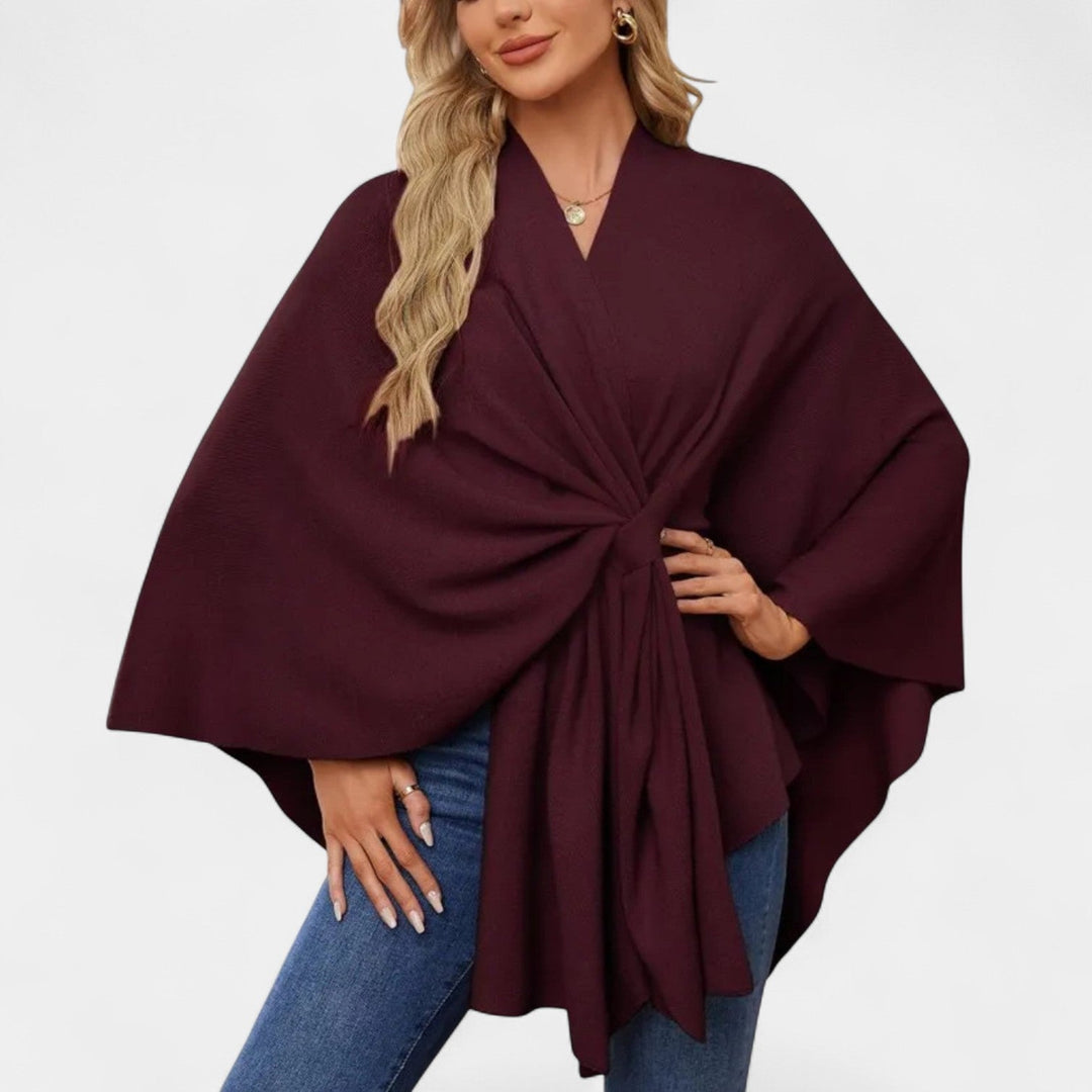 Daniela – Elegantní splývavé pončo s uzlem